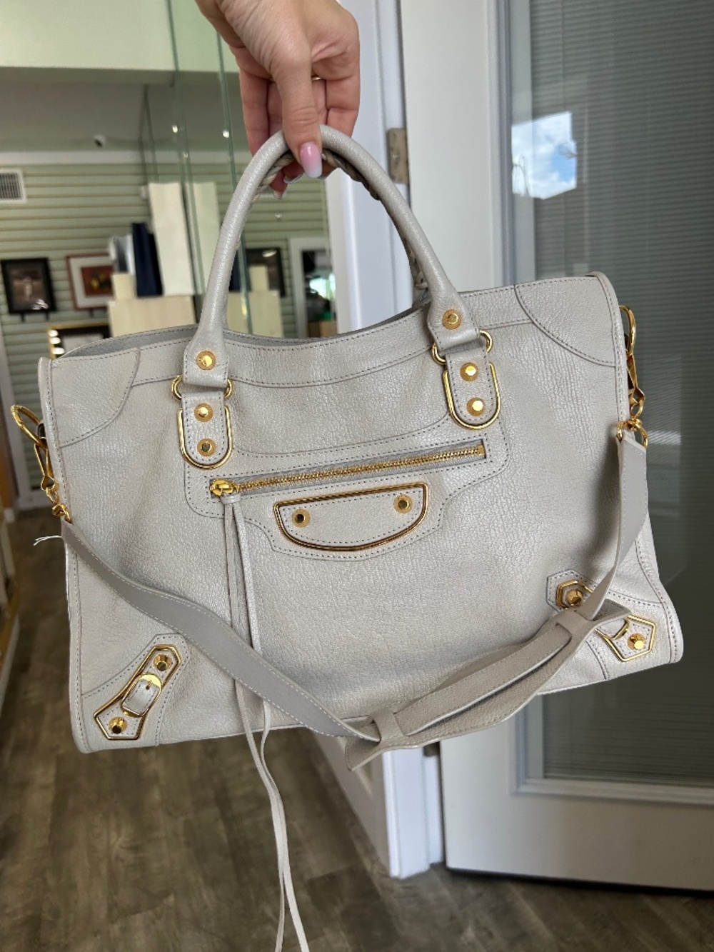 Pre Owned Balenciaga Classic Metallic Edge City